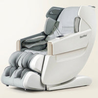 4D Full Body Massage Chair Zero Gravity Shiatsu Recliner,Sl Track Massage Chair with Heating,Leg Auto Extension,Bluetooth,Ai Voice and APP Controller,White — Studio Shot